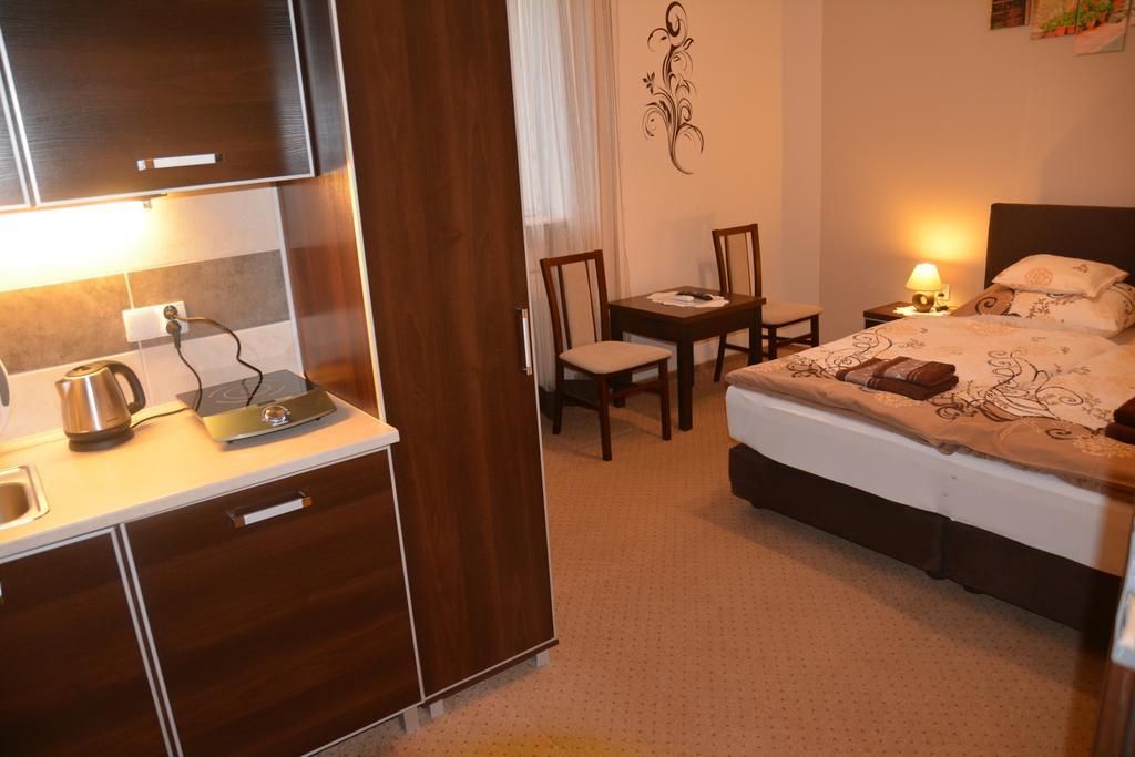 Astra Apartment